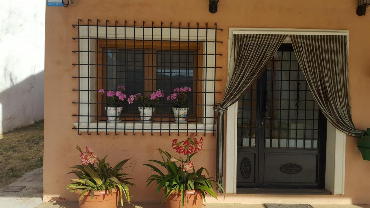 Casa De La Santa Apartment Moratalla  Bagian luar foto