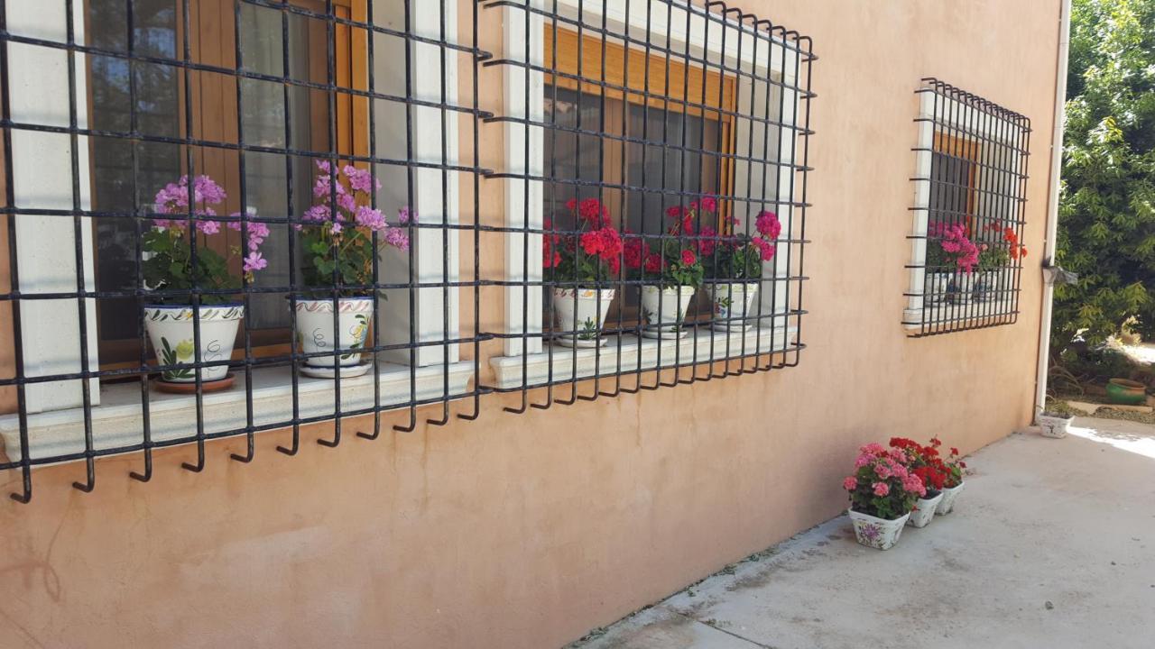 Casa De La Santa Apartment Moratalla  Bagian luar foto
